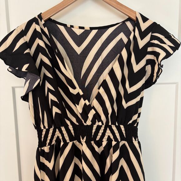 Women’s Black & White Wrap Maxi Dress Cap Sleeve Tie Waist Size M New - Picture 4 of 9